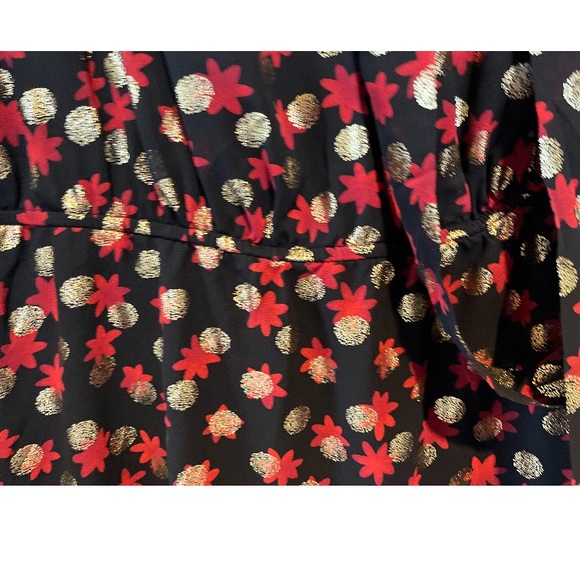 Black Gold and Red Pullover Blouse, Size 14/16, Long sleeves, Cinched waist sash - Picture 3 of 9